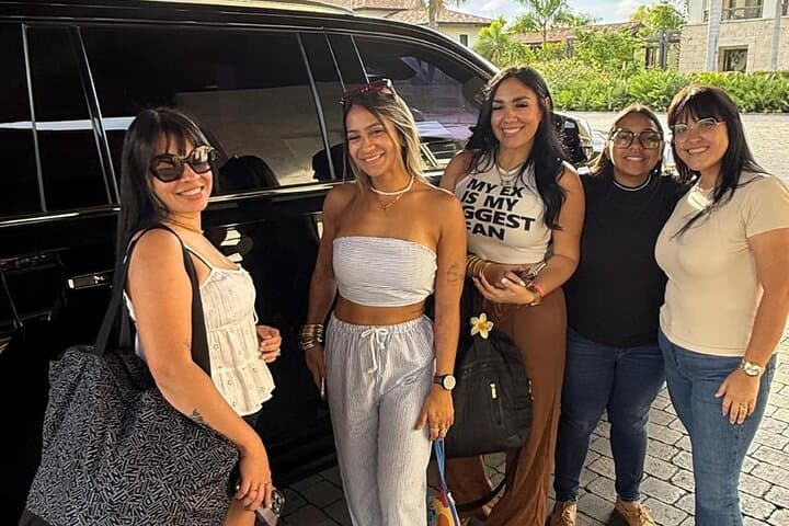 Private VIP Transfer from Punta Cana Airport to Uvero Alto — Chevrolet Suburban Ride photo 3
