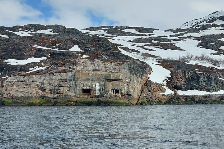 Snowshoe to the WW2 Torpedo Battery at Bøkfjord — Kirkenes Arctic Hike