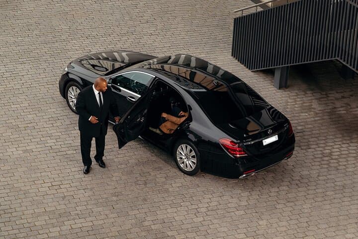 Luxury Northshore Airport Transfer — MSY to Mandeville, Covington & Slidell photo 4