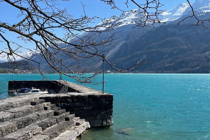 One-Day Private Car Tour: Lucerne, Interlaken, Lauterbrunnen & Thun photo 5