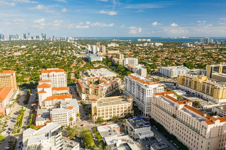 Private Miami Architecture & Coast Tour — South Beach to Coral Gables in One Day photo 4