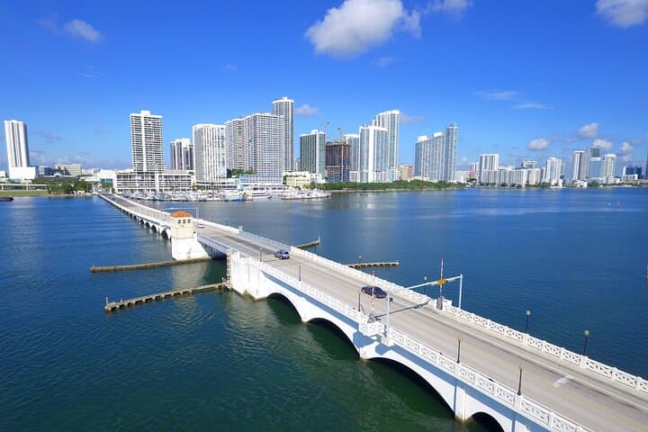 Coastal Cruise Through Miami Beach's Art Deco District photo 3