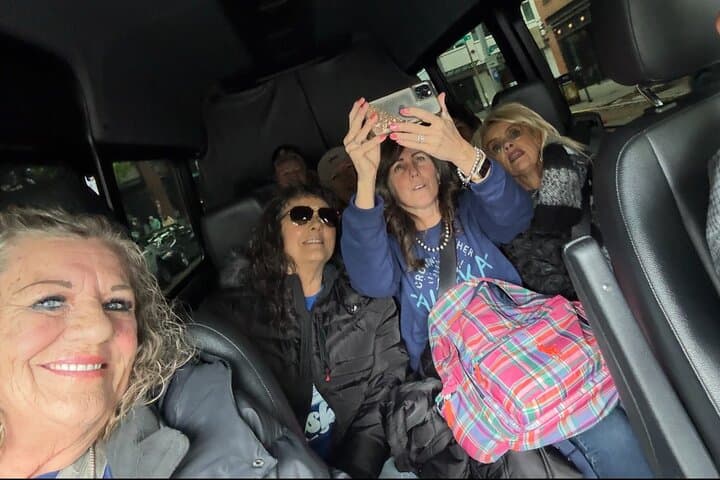 Ride in Seattle Shuttle: One-Way SeaTac to Cruise Piers Transfer photo 2