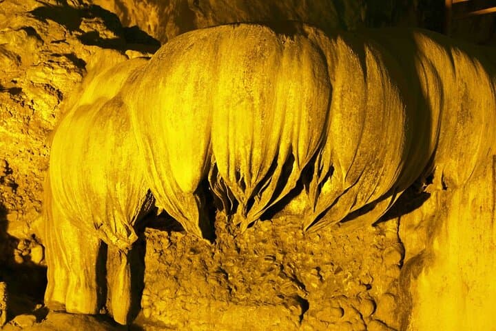 Ha Giang to Ban Gioc: 6-Day Northern Vietnam Guided Adventure photo 6