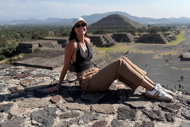 Teotihuacan Day Tour from Mexico City: Pyramids, Cave Breakfast & Local Tastes photo 1