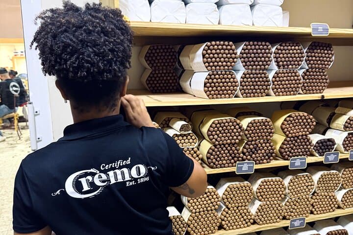 Custom Cigar Blend Workshop in Puerto Plata — Create & Roll Your Own Cigars photo 6