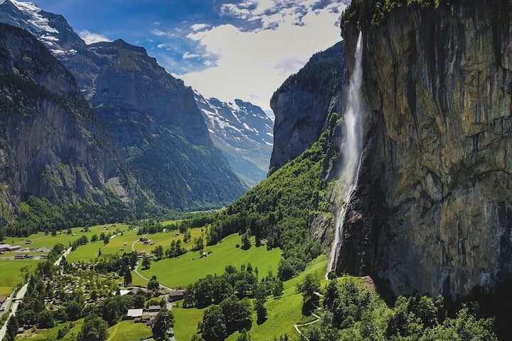 Customize Your Jungfrau Day: Private Tours from Interlaken to Lauterbrunnen photo 6