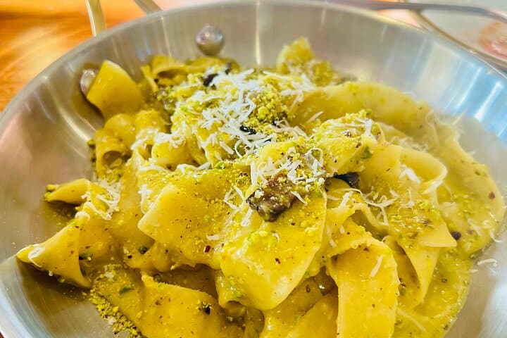 Taste Naples' Hidden Italian Gems: Authentic 4-Hour Italian Food Tour photo 1