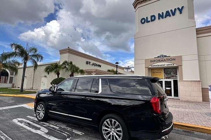 Private Transfer MCO to Disney and Universal — Orlando Airport Shuttle Service photo 3