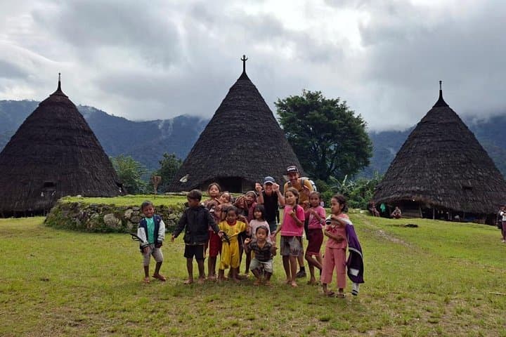 7-Day Flores Overland: Culture, Volcanoes & Riung Marine Park
