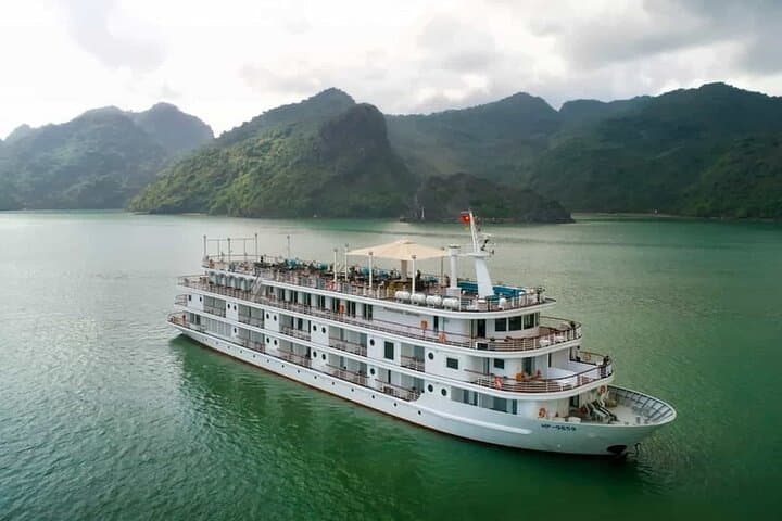 Luxury 2-Day Ha Long Bay Cruise on Paradise Elegance — Balcony Suite & Activities