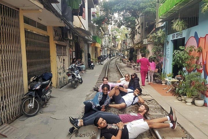 Half-Day Hanoi Bicycle City Tour: Ride Long Bien, West Lake & Old Quarter photo 3