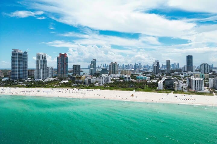 Miami Private Coconut Grove and Coral Gables Tour: Historic Streets & Bayfront Views photo 2