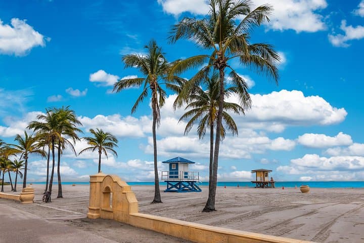 A1A Coastal Drive: Private Fort Lauderdale & Hollywood Day Trip from Miami photo 4