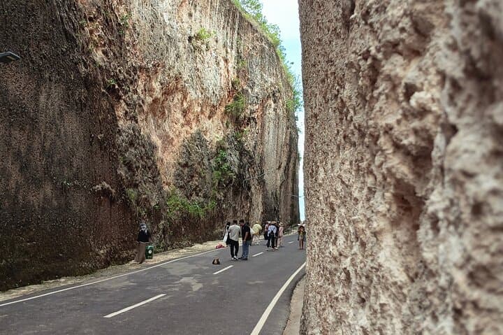 South Bali Day Tour: Uluwatu, Cliffs & Luwak Coffee With Private Driver photo 6