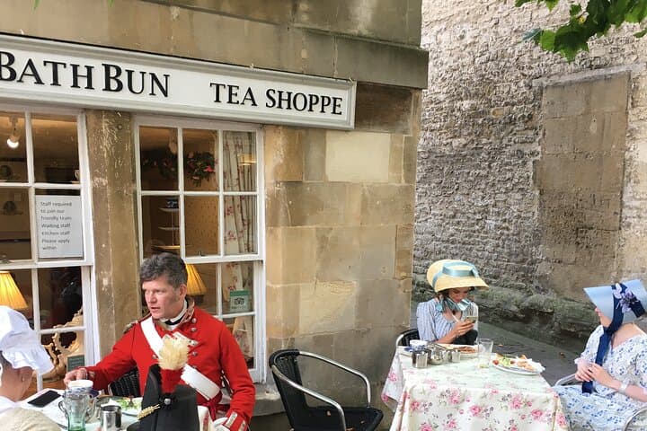 Beatles in Bath Walking Tour — Pulteney Bridge to Roman Baths (90 min) photo 3
