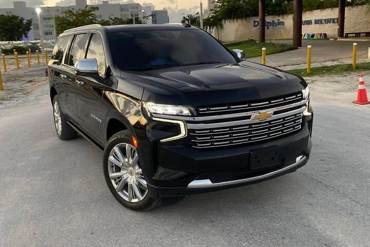 Private VIP Transfer from Punta Cana Airport to Uvero Alto — Chevrolet Suburban Ride