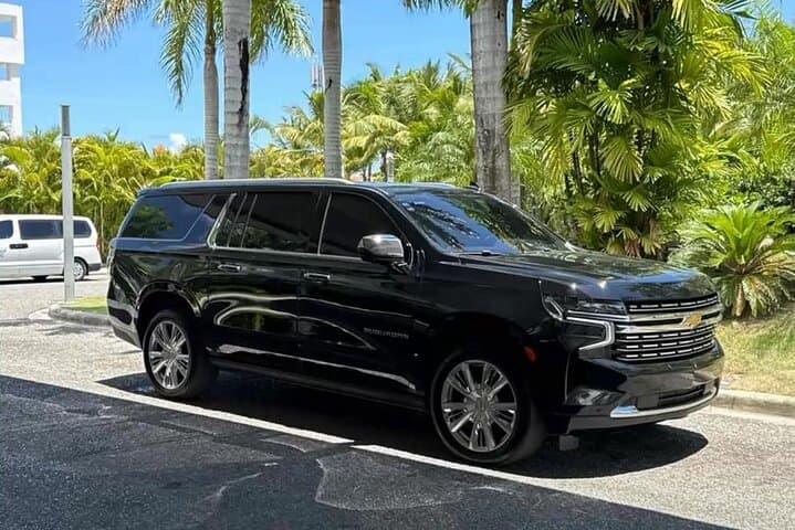 Private VIP Transfer from Punta Cana Airport to Uvero Alto — Chevrolet Suburban Ride photo 6