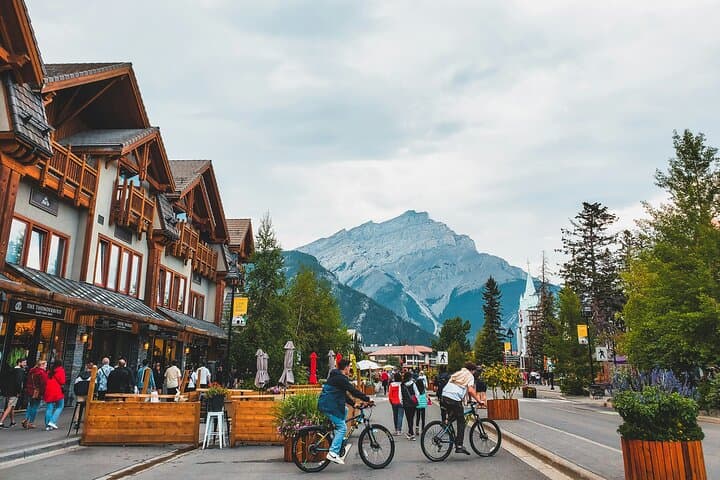 Banff City Highlights Walking Tour: Private 2–3 Hour Guided Stroll Along the Bow River photo 6