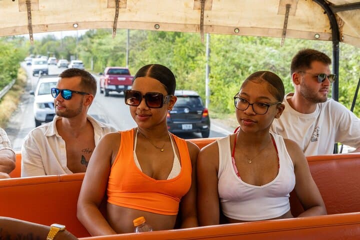 West Coast Beach-Hopping in Curaçao: Kenepa, Daaibooi & Kokomo Beaches photo 4