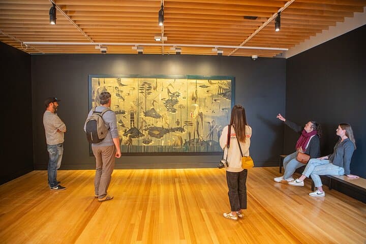Inside Te Papa: Art Narratives Guided Tour in Wellington photo 3