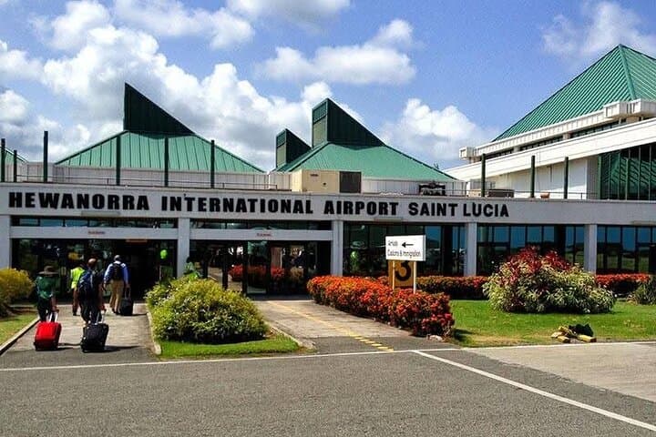 Reliable St. Lucia Airport Transfers — Private Rides Between SLU & Castries