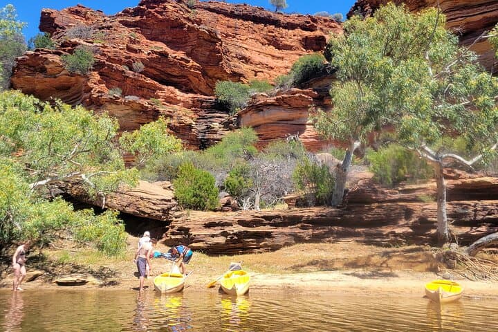 Kalbarri Hidden Gorges: 4WD, Hike & Canoe Adventure on the Murchison River photo 6