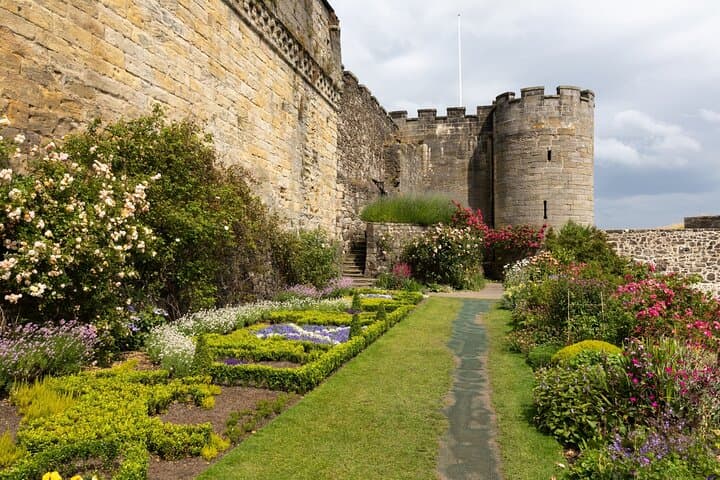 Day Trip from Edinburgh to Stirling, Linlithgow & Blackness Castles photo 6