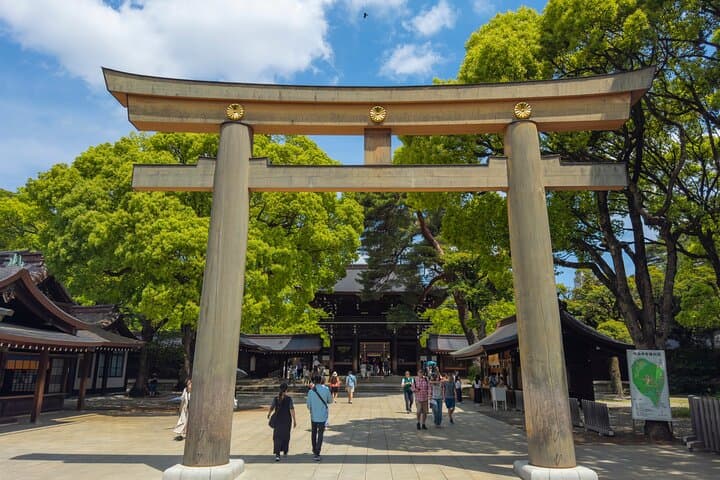Tokyo Private Sightseeing Tour — Full-Day, Half-Day or 2-Hour Custom City Drive photo 3