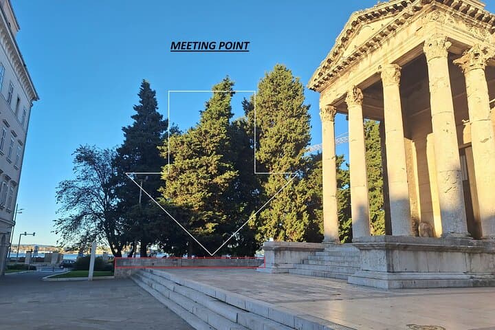 Pula Historical Walking Tour: Roman Amphitheatre & Old Town Guided Walk photo 2
