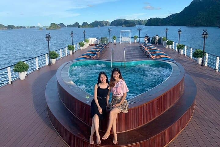 Aspira 2-Day Cruise: Explore Ha Long & Lan Ha Bay's Limestone Labyrinth photo 6