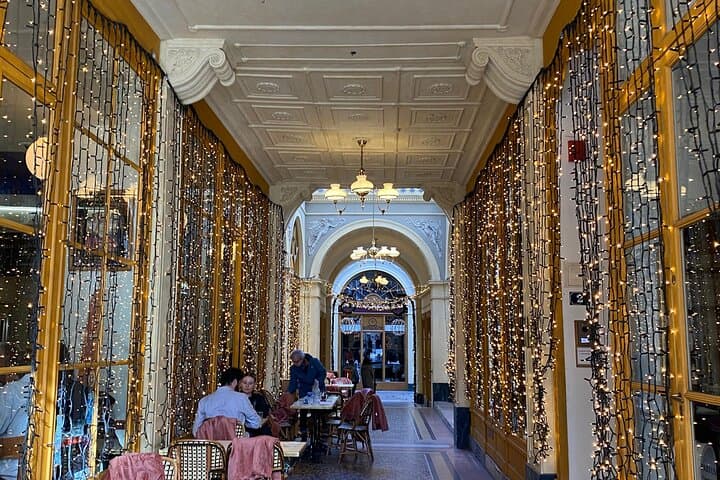 Paris Covered Passages Detective Game: Vidocq Mystery Walk photo 5