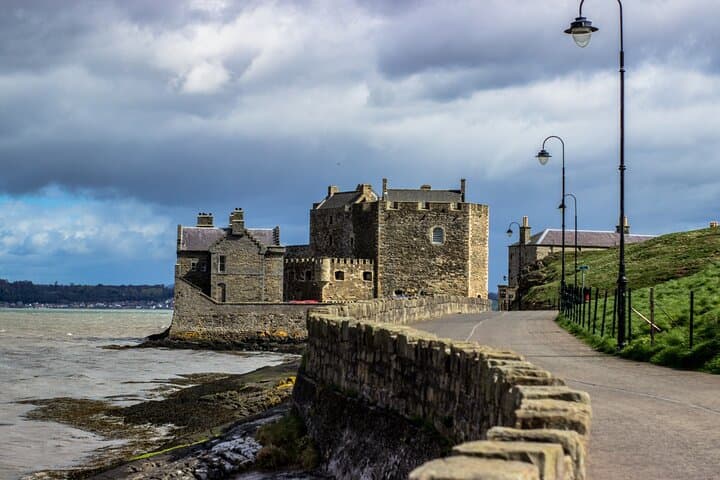 Edinburgh to Doune Castle Private Guided Tour: Skip-the-Line Castles & Historic Sights photo 6
