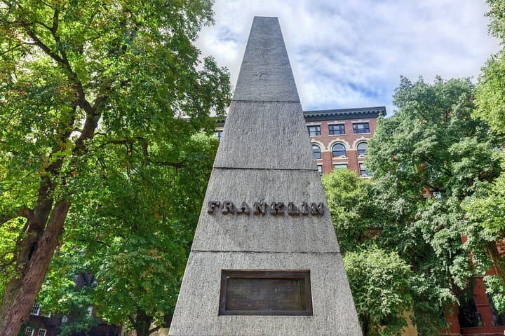Boston Ghosts: Self-Guided Audio Walking Tour of Haunted Downtown photo 2