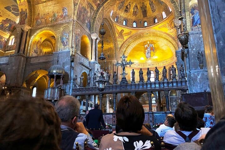 Venice Essentials: Doge's Palace, St. Mark's Basilica & Shared Gondola Ride photo 3