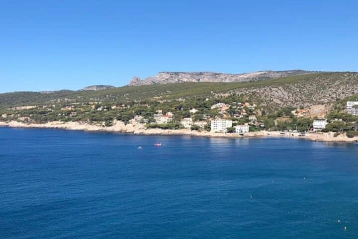 Authentic Tour to Discover La Ciotat: Cinema, Calanques & Mugel Creeks photo 5