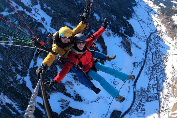 Tandem Paragliding in the Stubai Valley with World Champion Aaron Durogati photo 5
