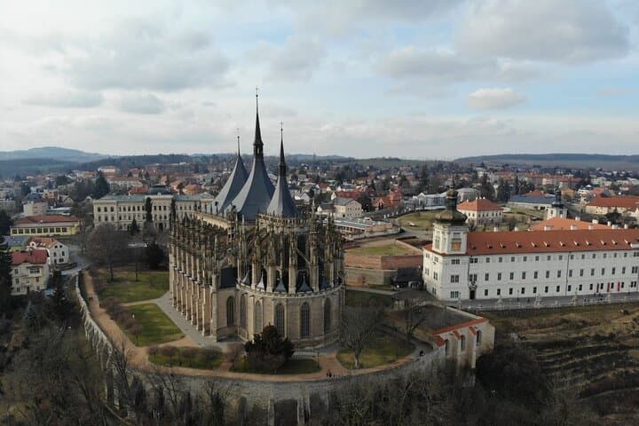 Day Trip from Prague to Kutná Hora: Saint Barbara & the Sedlec Ossuary photo 2