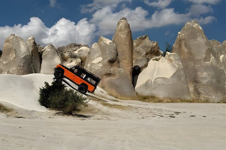 Cappadocia Jeep Safari: Off‑Road Adventure through Üzengi & Pigeon Valley photo 1