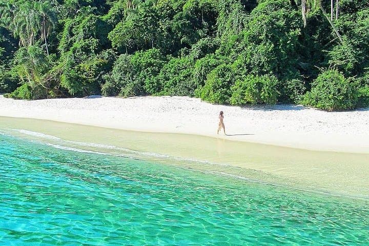 Angra dos Reis and Ilha Grande Full-Day Boat Tour from Rio photo 4