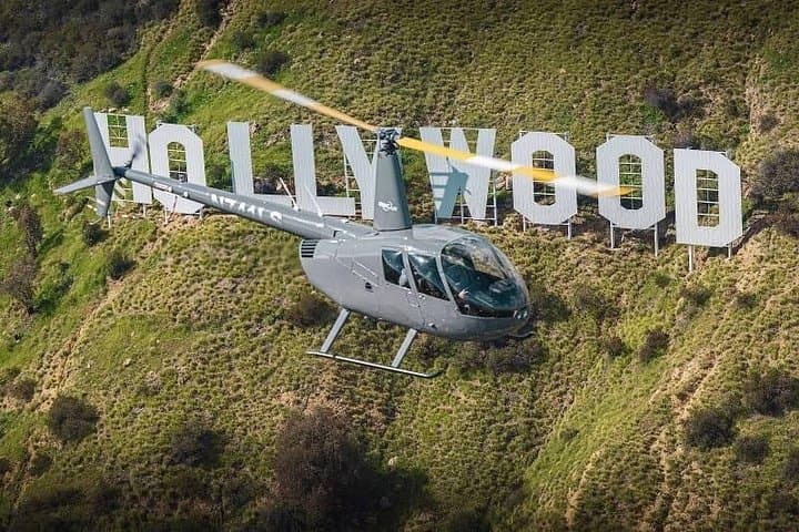 20-Minute Hollywood Helicopter Tour — LA Skyline & Celebrity Homes photo 2