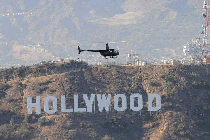 20-Minute Hollywood Helicopter Tour — LA Skyline & Celebrity Homes
