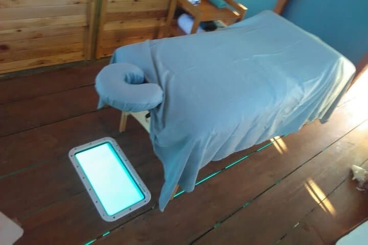 Ocean Bliss Floating Spa Massage in White Bay, Jost Van Dyke photo 4