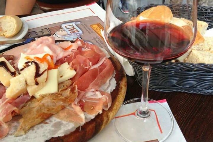 Rome Food Tour by Golf Cart: Private Tasting Experience in the Historic Center photo 6