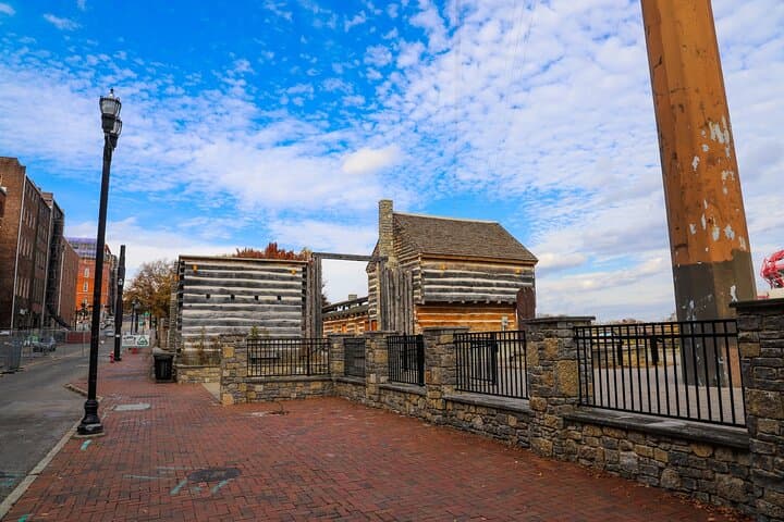 Nashville Downtown Walking Tour: Honky Tonk Highway, Ryman & Music City Highlights photo 3