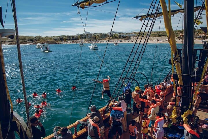Pirate Hunt Snorkel Cruise in Cabo San Lucas — Breakfast & Lunch Tours photo 3