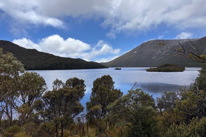 Dove Lake Guided Hike at Cradle Mountain: Day Tour from Launceston photo 5