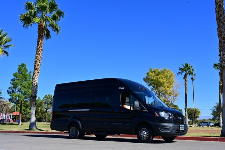 Antelope Canyon & Horseshoe Bend Day Trip from Las Vegas — Guided Upper Canyon with Lake Powell Overlook photo 5