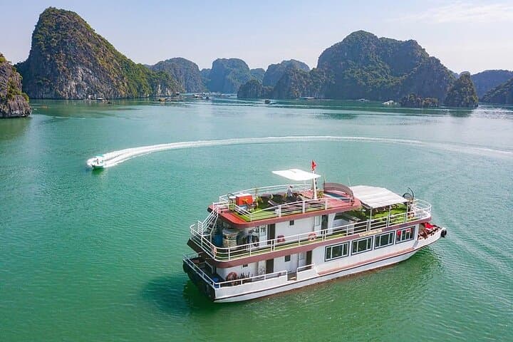 Lan Ha Bay Sunset & Bioluminescent Kayaking with Dinner from Cat Ba photo 3