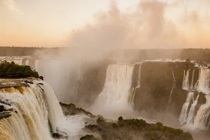 Iguaçu Falls Morning Circuit with Transport & Guide — Brazilian Side Experience